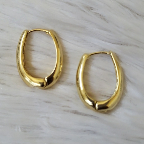 Jewelry - Gold Hoop Earrings